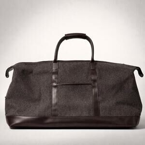 Aramis Cologne Brown Leather Large Travelers Duffle Weekend Getaway Cabin Bag